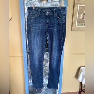 Lucky Lolita skinny in size 6